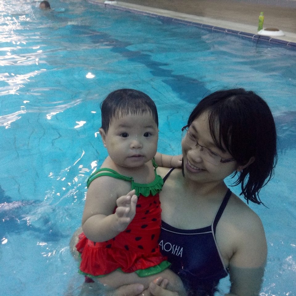 Baby Swimming 11 months