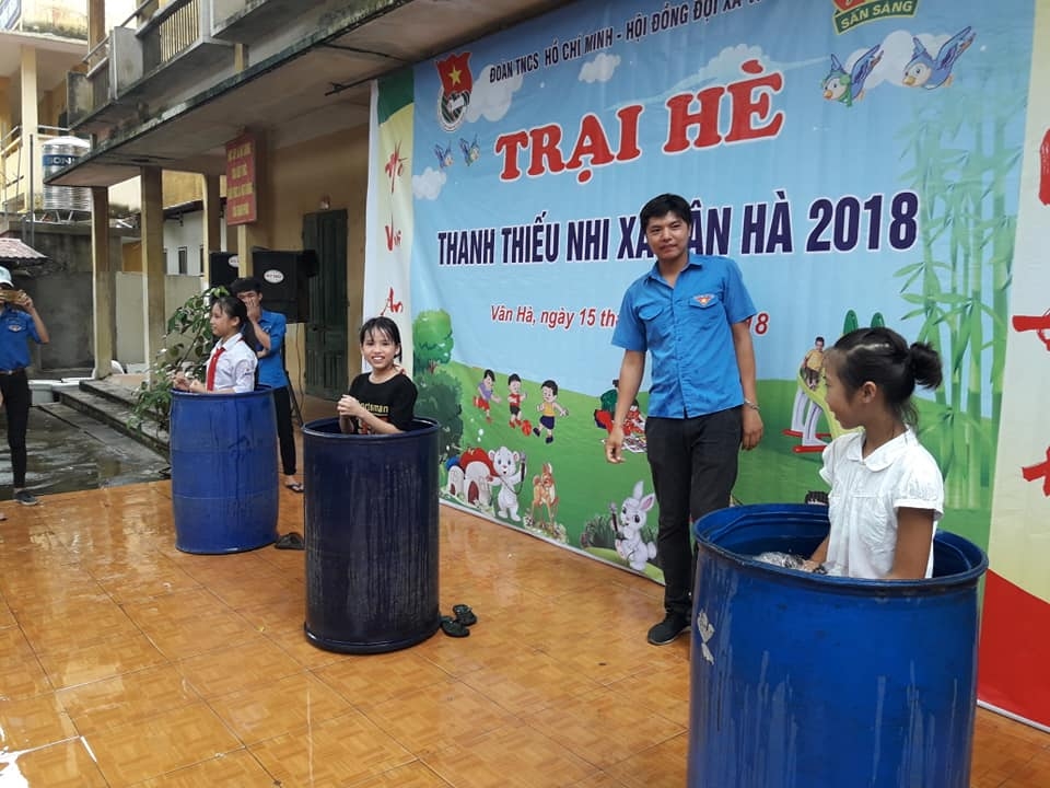 Rong chơi ở Thổ Hà, Vân Hà và làng Then