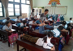 Tiểu học Đinh Tiên Hoàng, Ninh Bình học bơi