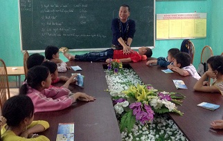 Thơ con cóc giúp sơ cấp cứu người đuối nước
