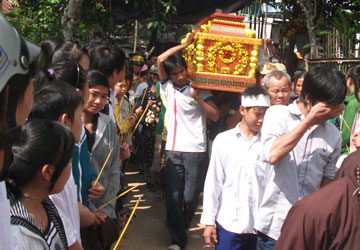 Dạy trẻ kỹ năng cứu người bị nạn