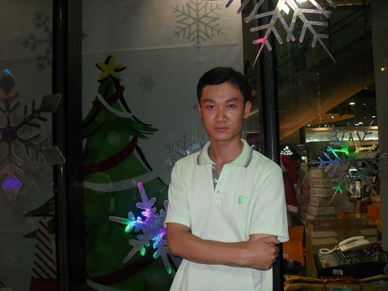 Đoàn Tân Hiếu học bơi Mức C